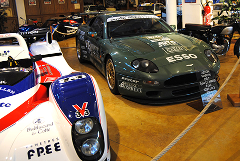 Aston-Martin DB7 Compétition aux 24 Heures du Mans 1995